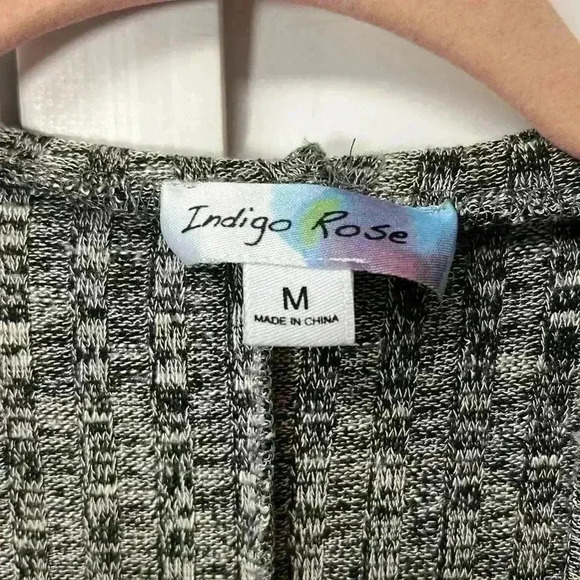 Indigo Rose Hooded Sleeveless Duster Size Medium - Picture 2 of 5